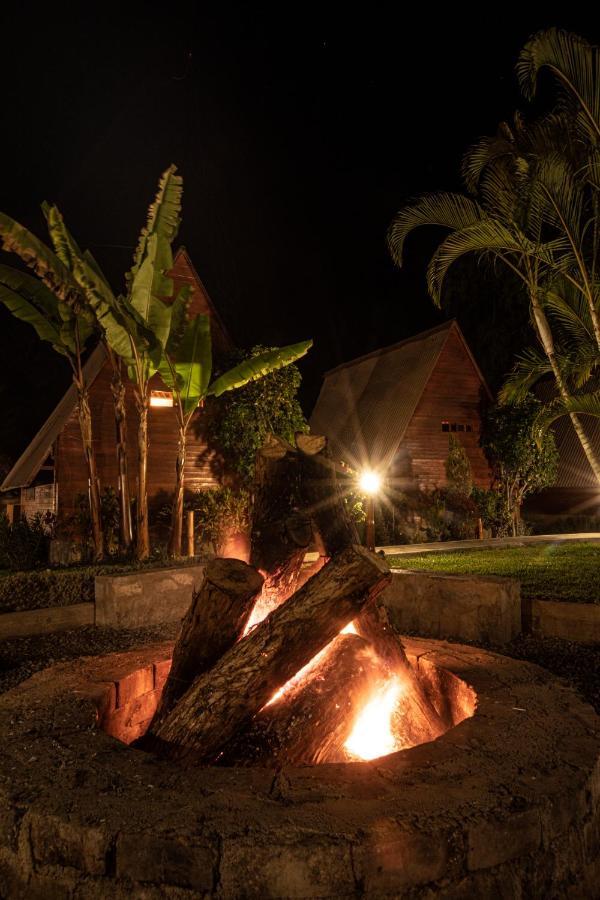 La Confianza Hotel Lunahuana Exterior photo